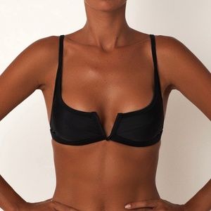 Fae Swim NWT Gypsy Top in Black Size Small & Bag